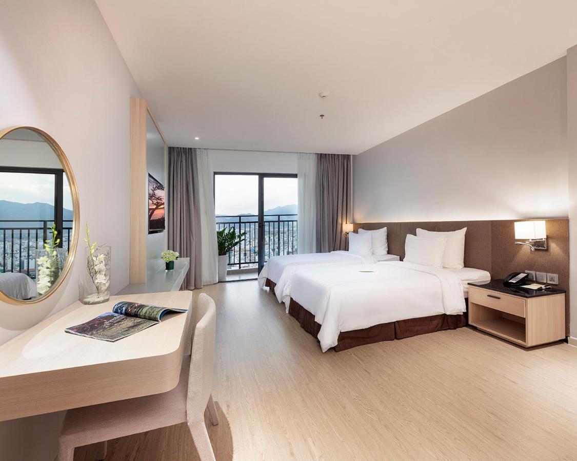 ดีควา โฮเทล แอนด์ อพาร์ตเมนต์ Hotel ญาจาง ภายนอก รูปภาพ