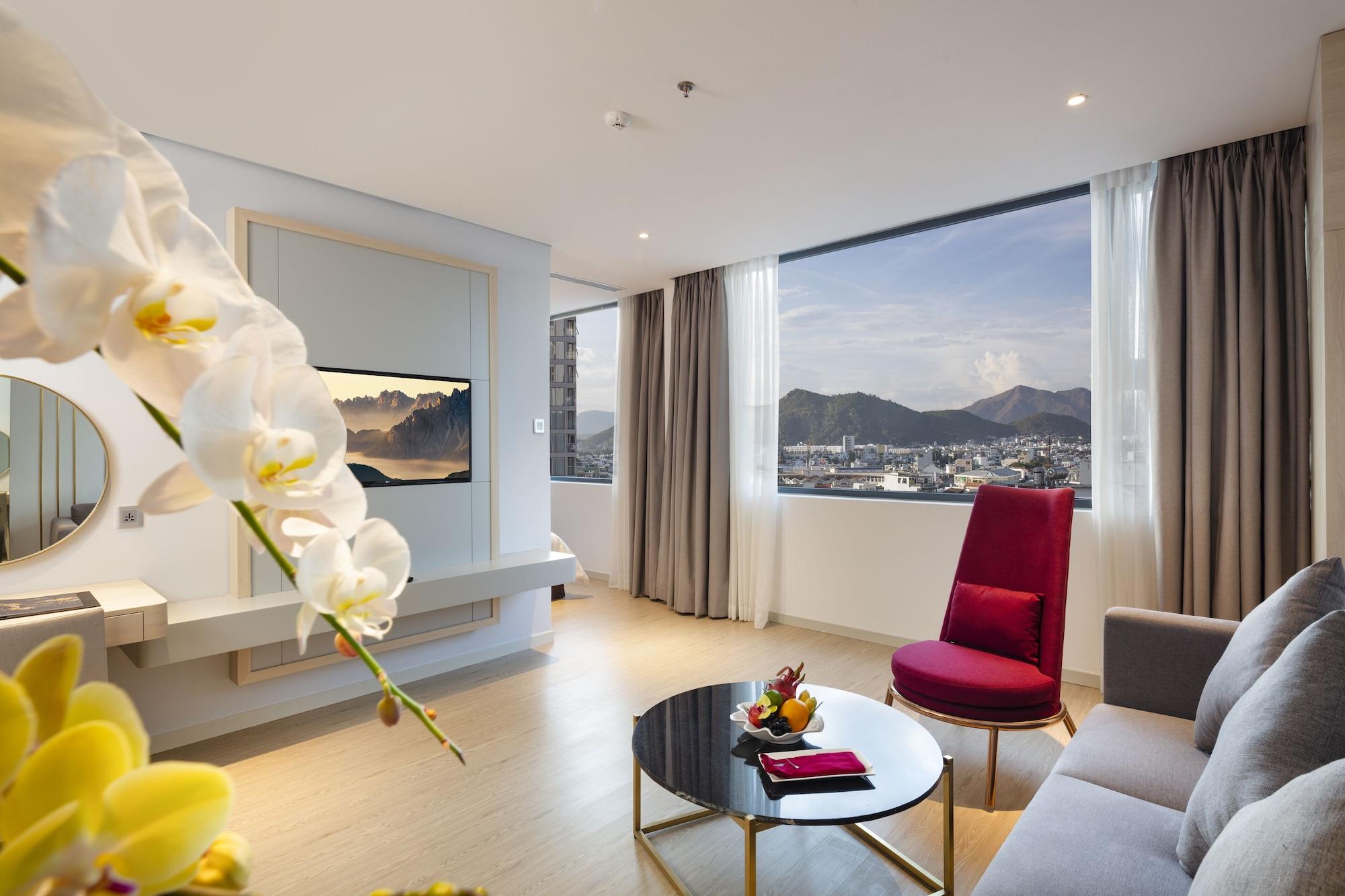 ดีควา โฮเทล แอนด์ อพาร์ตเมนต์ Hotel ญาจาง ภายนอก รูปภาพ