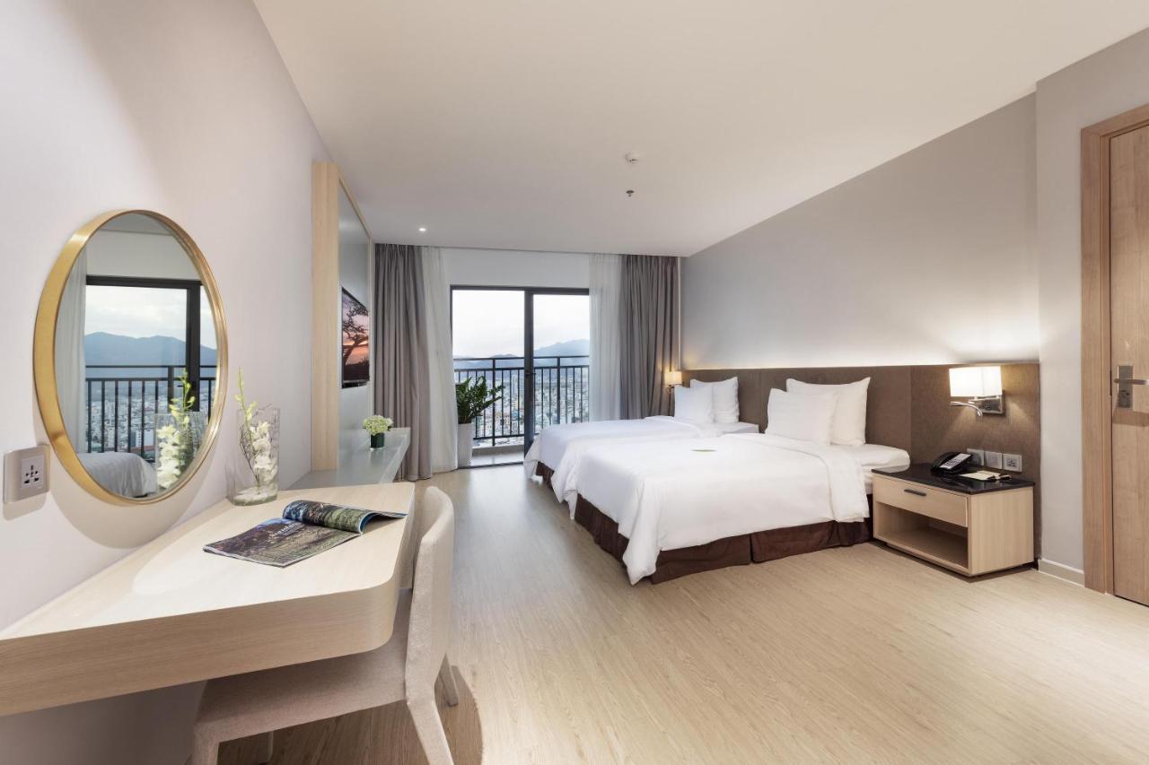 ดีควา โฮเทล แอนด์ อพาร์ตเมนต์ Hotel ญาจาง ภายนอก รูปภาพ