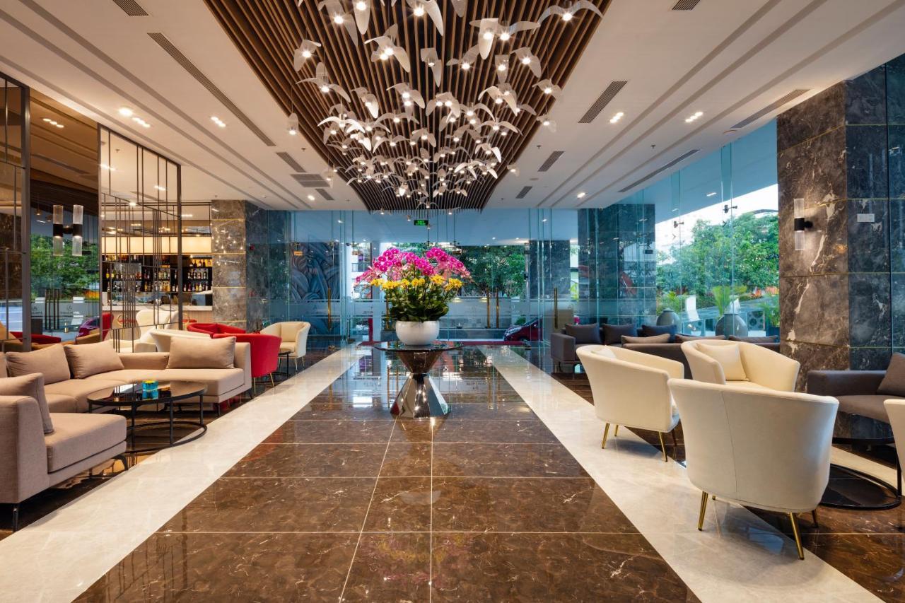 ดีควา โฮเทล แอนด์ อพาร์ตเมนต์ Hotel ญาจาง ภายนอก รูปภาพ
