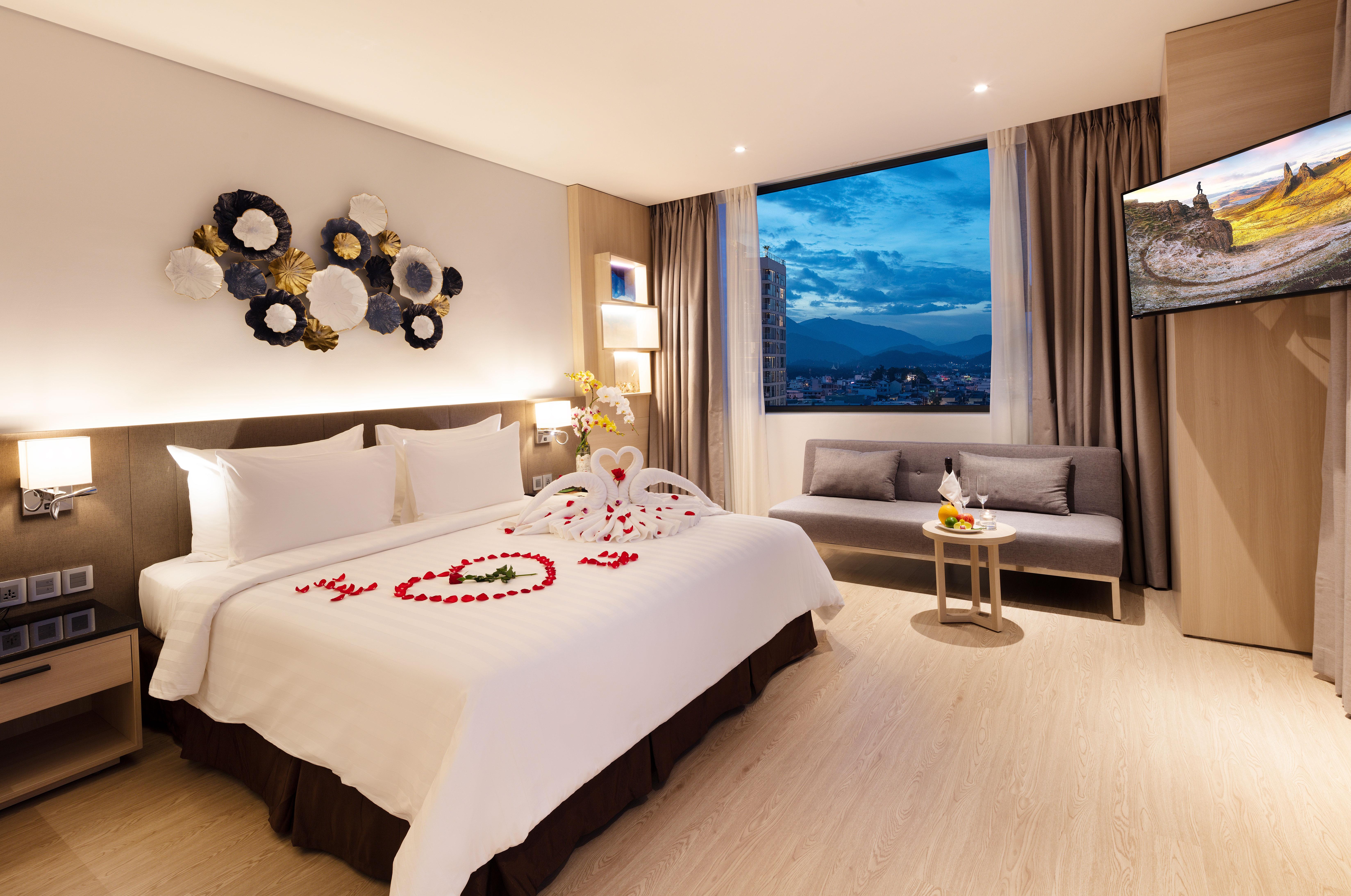 ดีควา โฮเทล แอนด์ อพาร์ตเมนต์ Hotel ญาจาง ภายนอก รูปภาพ