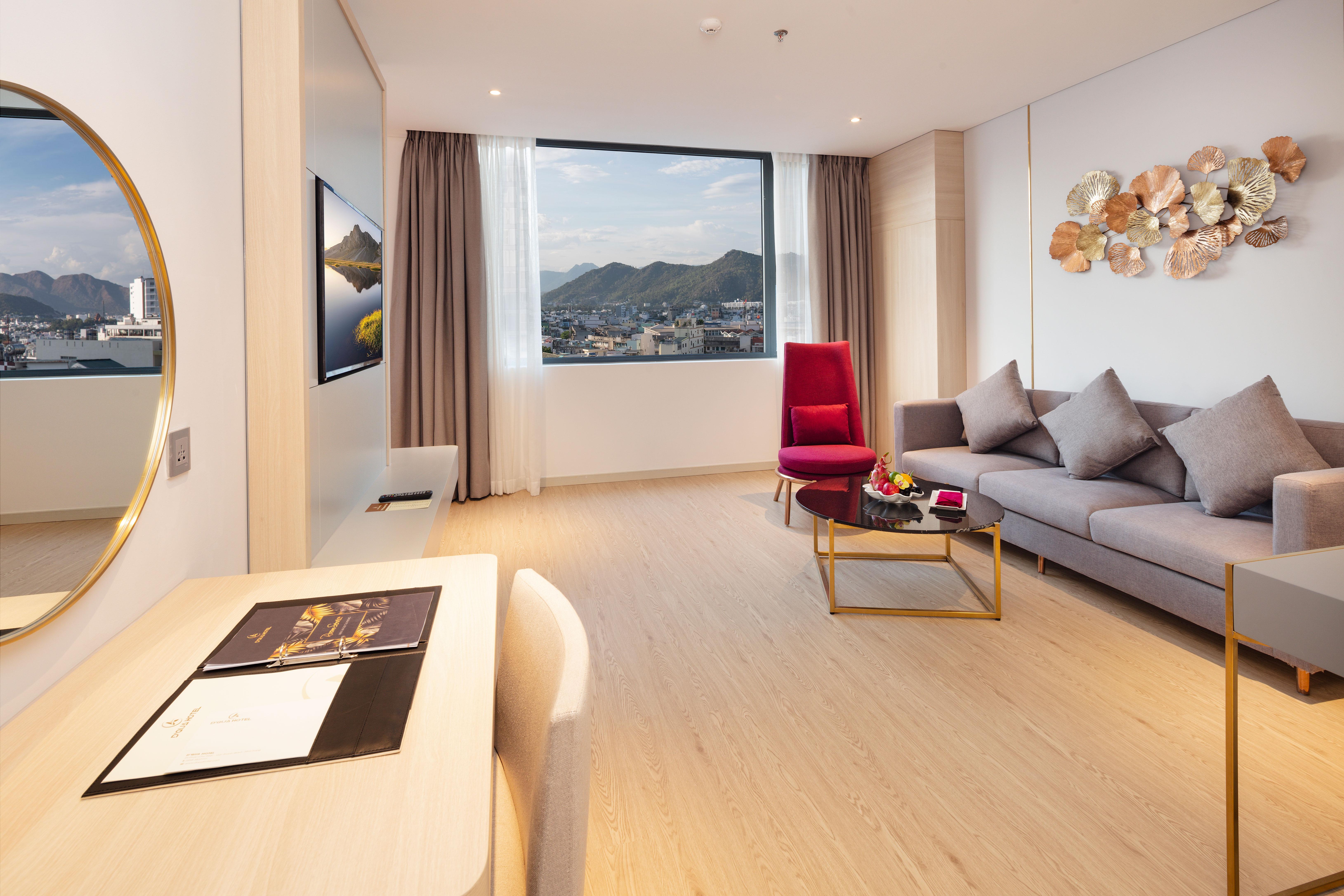 ดีควา โฮเทล แอนด์ อพาร์ตเมนต์ Hotel ญาจาง ภายนอก รูปภาพ